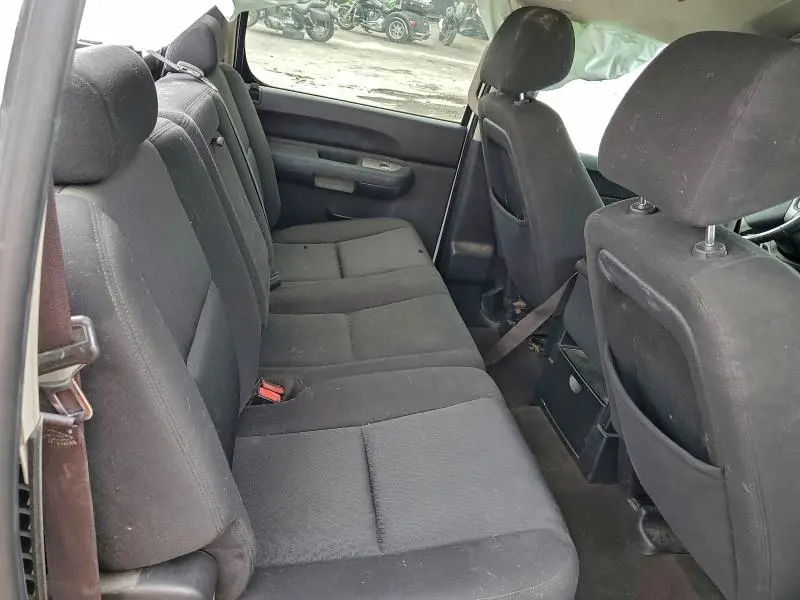 2011 CHEVROLET SILVERADO K1500 LT  