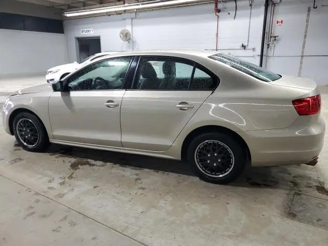 2013 VOLKSWAGEN JETTA BASE  