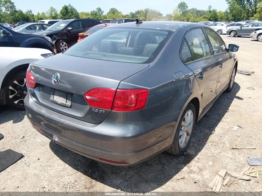 2012 VOLKSWAGEN JETTA 2.5L SE
