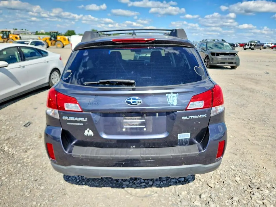 2013 SUBARU OUTBACK 2.5I LIMITED  