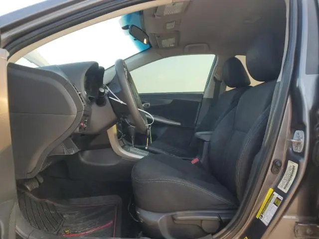 2013 TOYOTA COROLLA BASE  