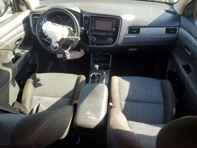 2016 MITSUBISHI OUTLANDER SE  