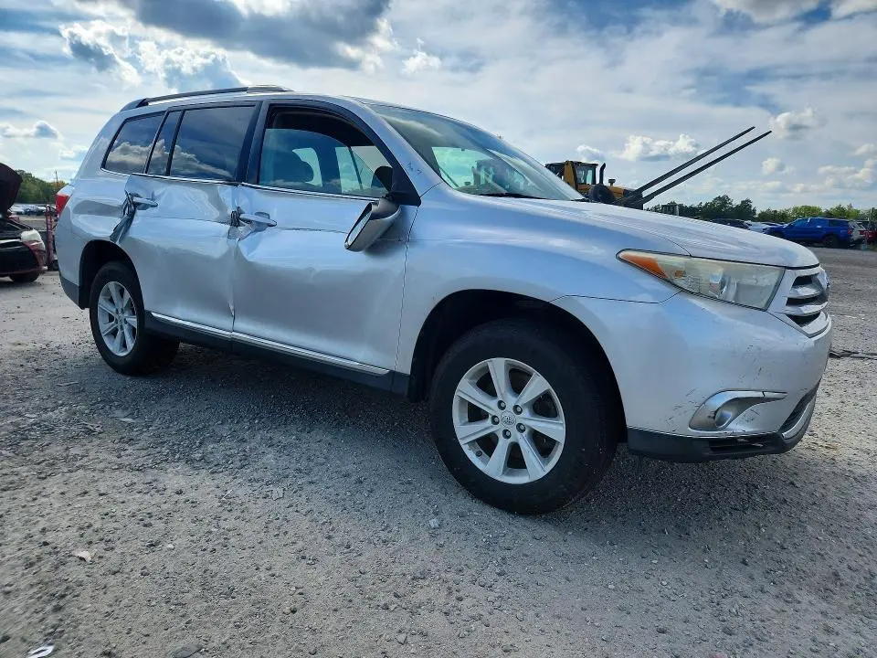2012 TOYOTA HIGHLANDER BASE  
