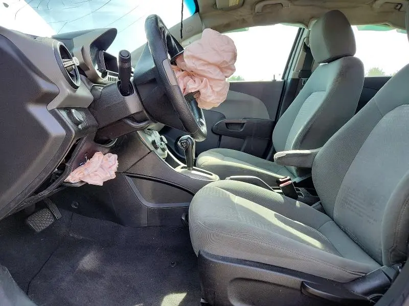2012 CHEVROLET SONIC LS  
