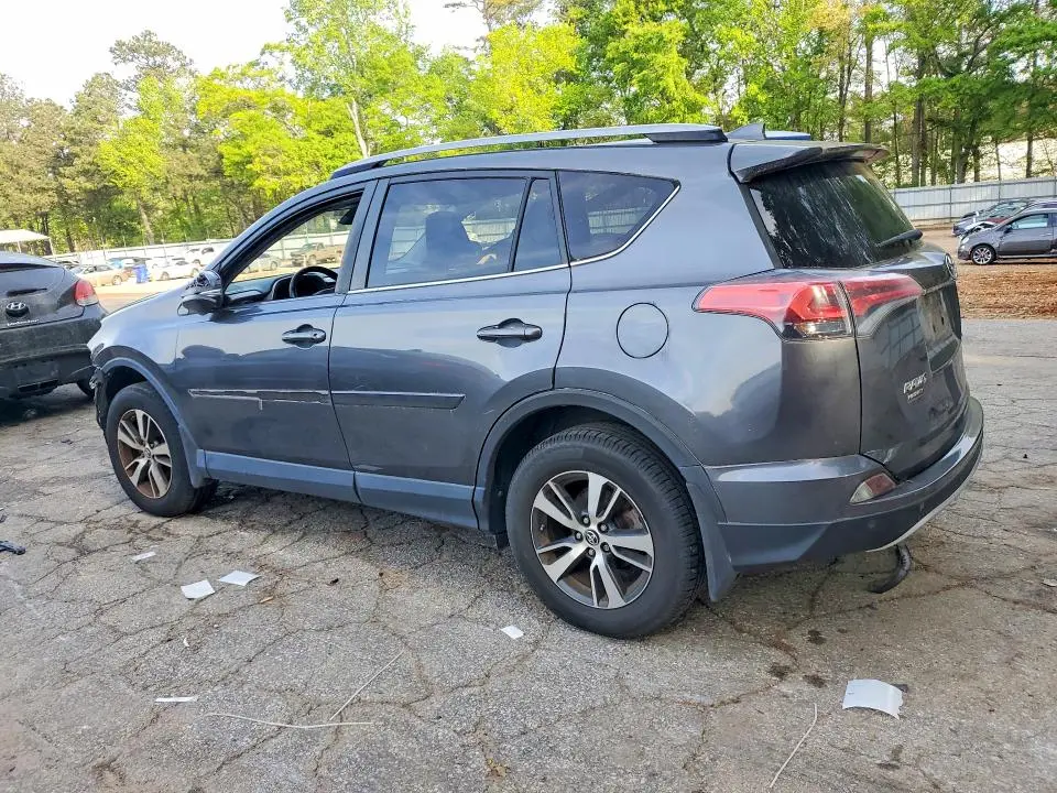 2017 TOYOTA RAV4 XLE  