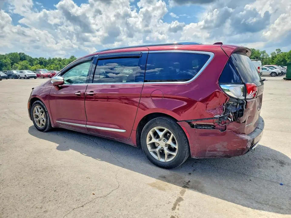 2018 CHRYSLER PACIFICA LIMITED  