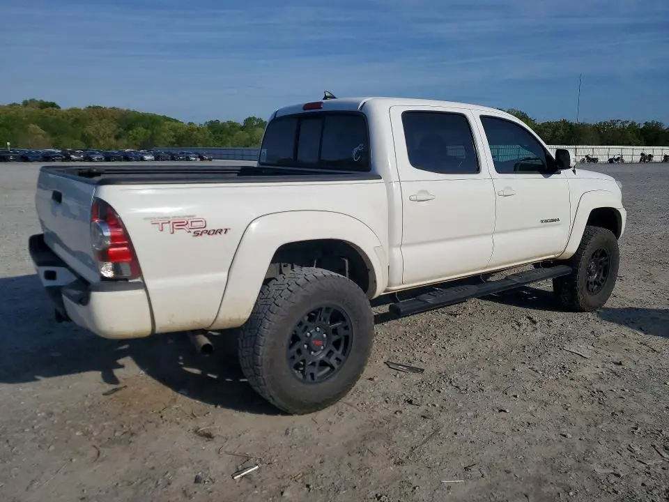 2012 TOYOTA TACOMA V6  