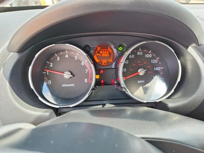 2010 NISSAN ROGUE S  