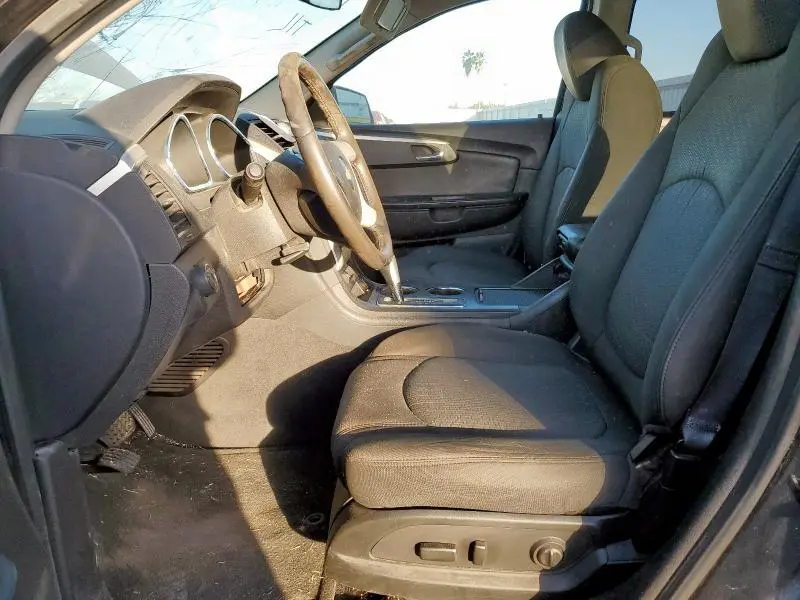 2012 CHEVROLET TRAVERSE LT  
