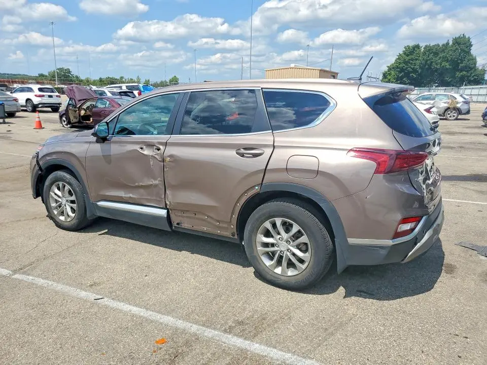 2020 HYUNDAI SANTA FE SE  
