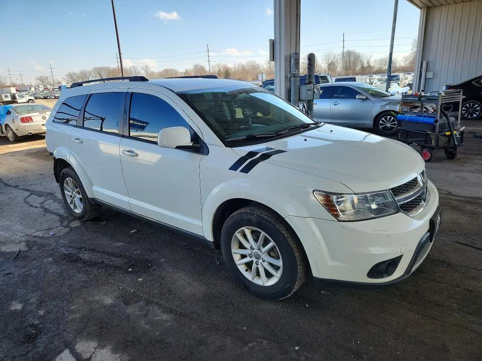 2014 DODGE JOURNEY SXT  