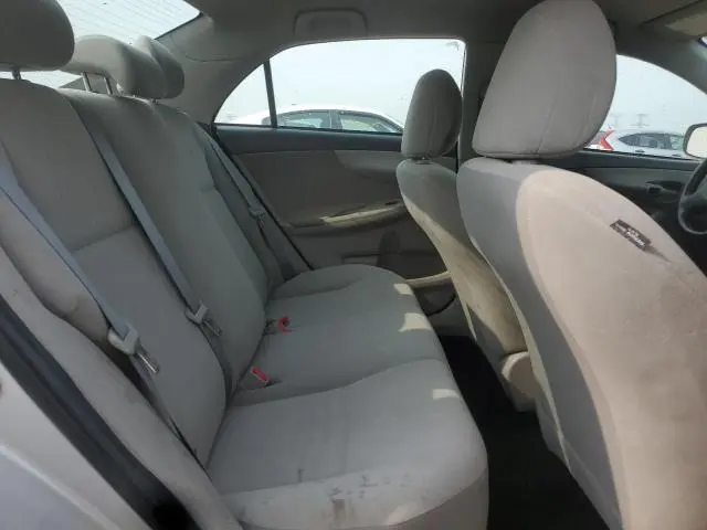 2013 TOYOTA COROLLA BASE  