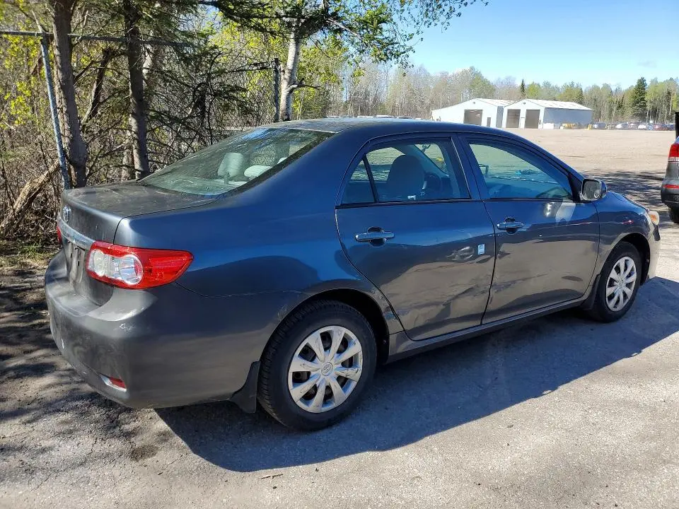 2011 TOYOTA COROLLA BASE  