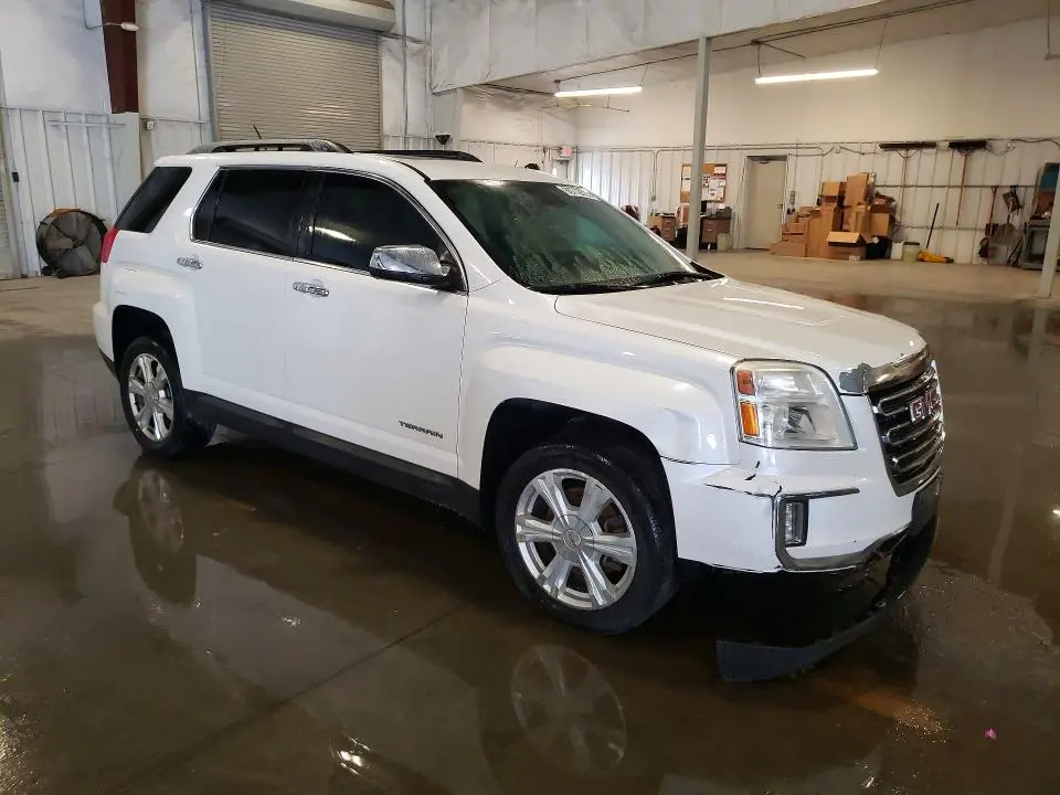 2017 GMC TERRAIN SLT  