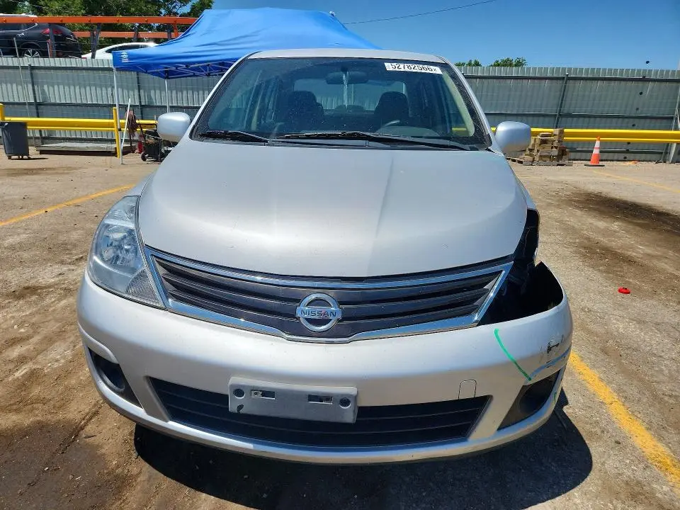 2011 NISSAN VERSA 1.8 S  