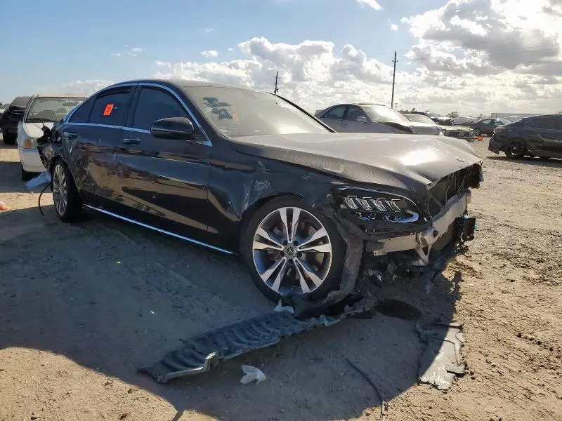 2019 MERCEDES-BENZ C 300  