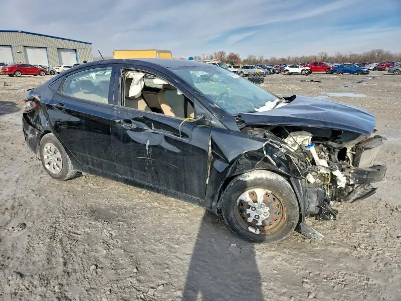 2015 HYUNDAI ACCENT GLS  