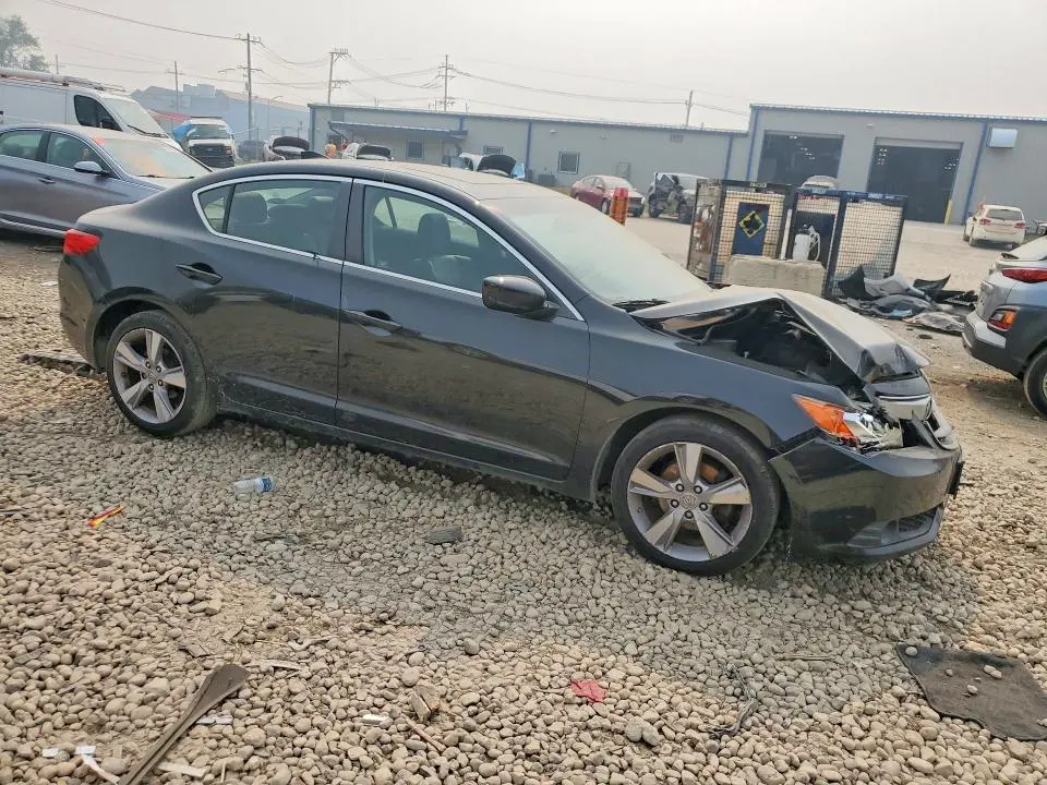 2013 ACURA ILX 20 PREMIUM  