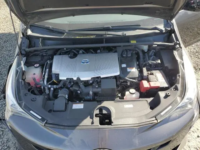 2017 TOYOTA PRIUS 