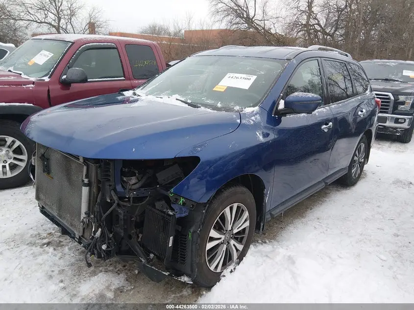 2017 NISSAN PATHFINDER SL