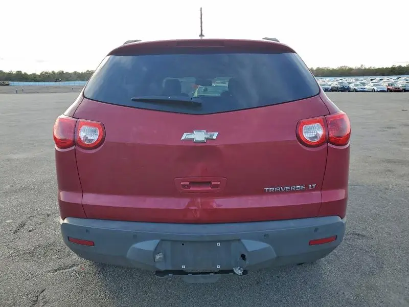 2012 CHEVROLET TRAVERSE LT  