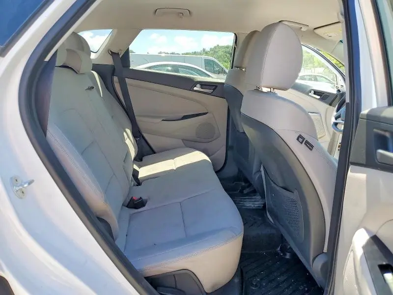 2020 HYUNDAI TUCSON VALUE  