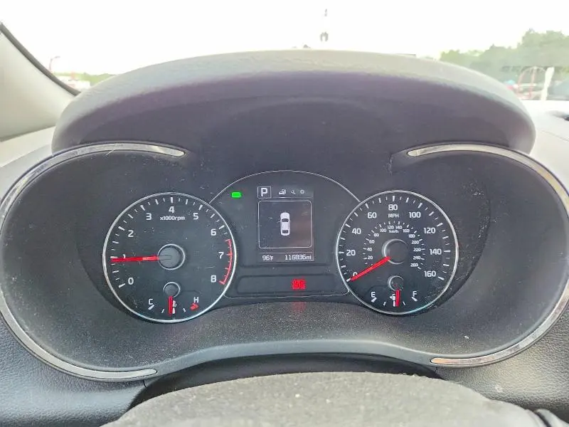 2017 KIA FORTE LX  
