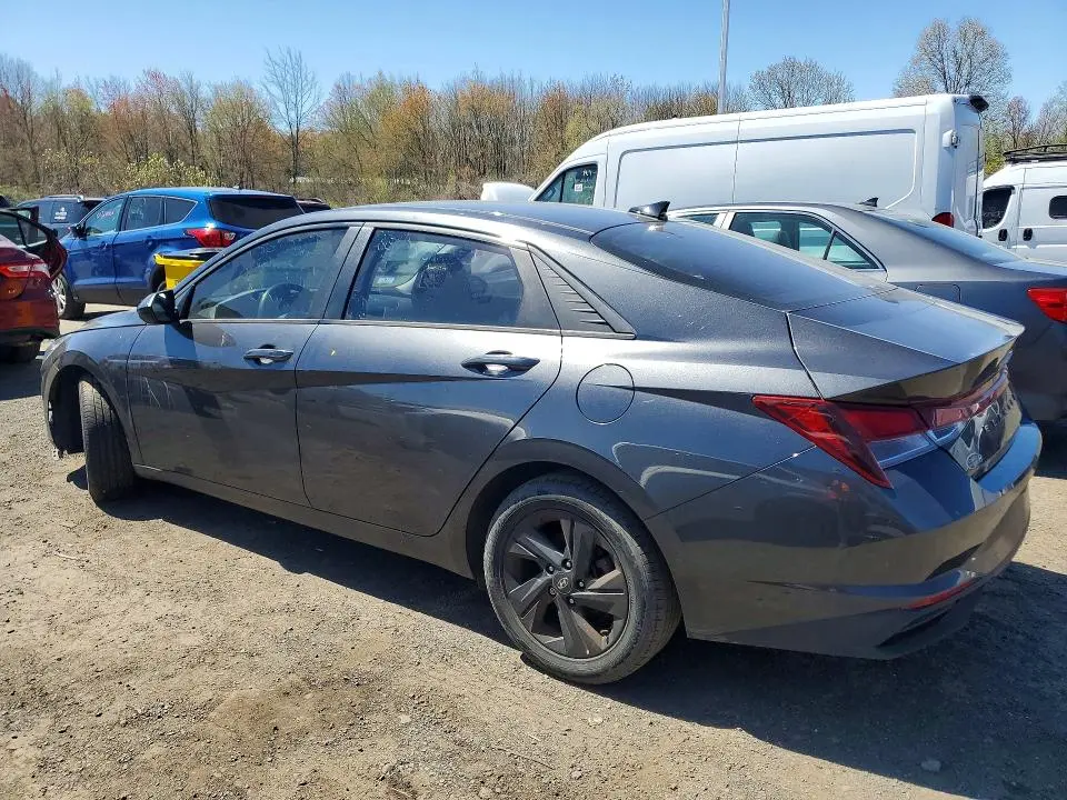 2021 HYUNDAI ELANTRA SEL  