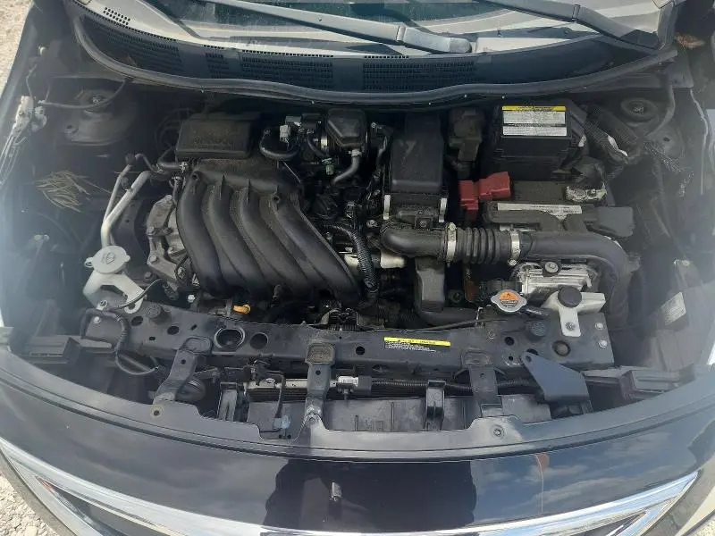 2018 NISSAN VERSA SV  