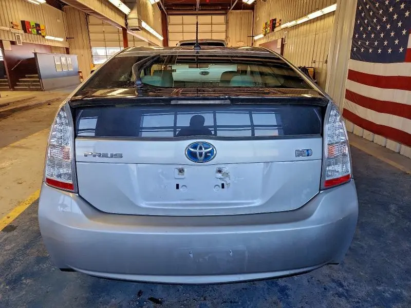 2010 TOYOTA PRIUS   