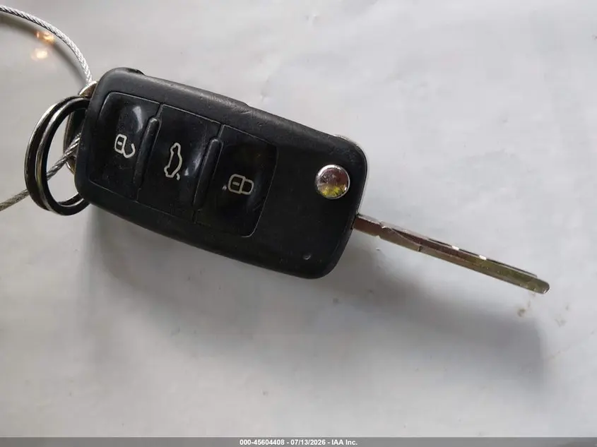 2011 VOLKSWAGEN JETTA 2.5L SE