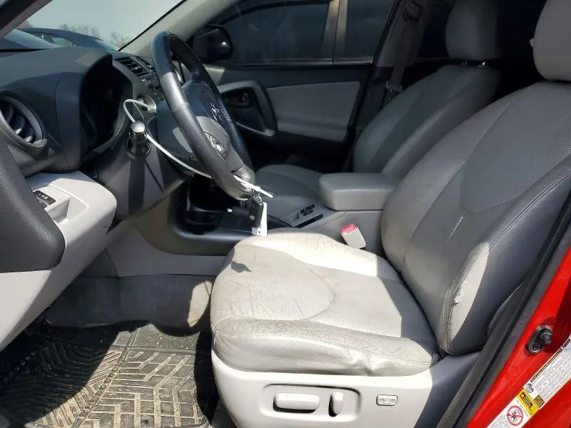 2010 TOYOTA RAV4 LIMITED  