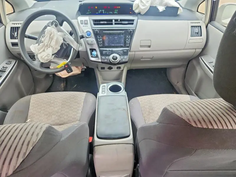 2015 TOYOTA PRIUS V TWO  