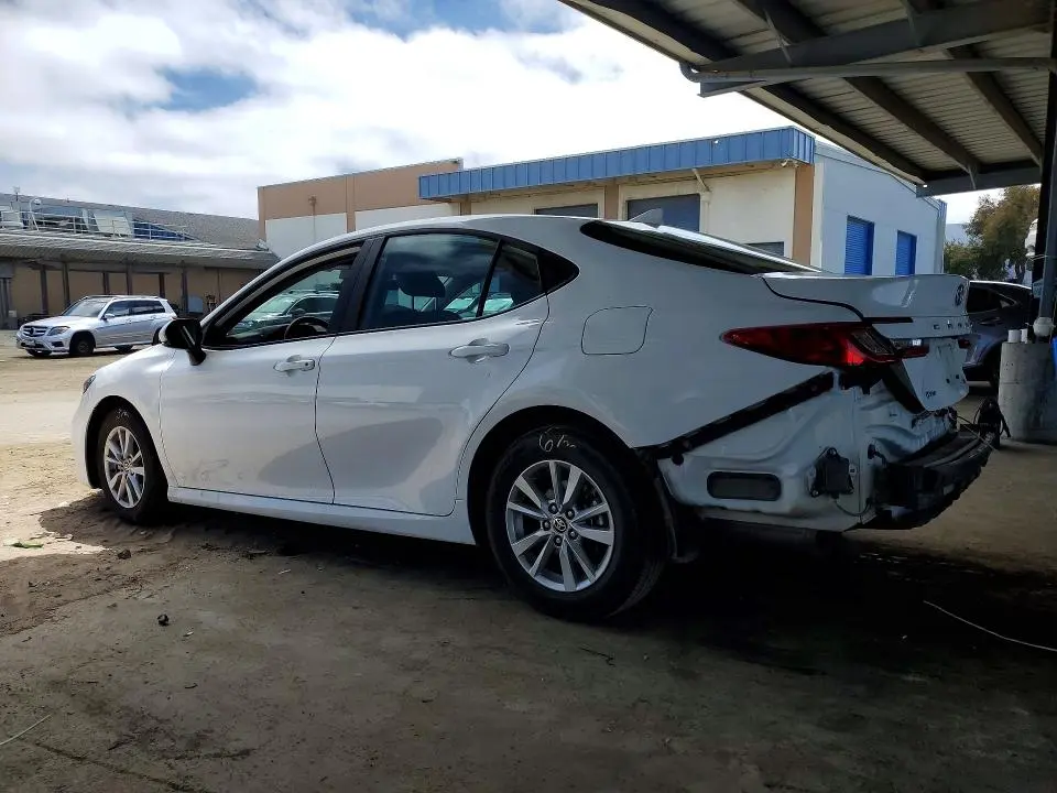 2025 TOYOTA CAMRY LE  