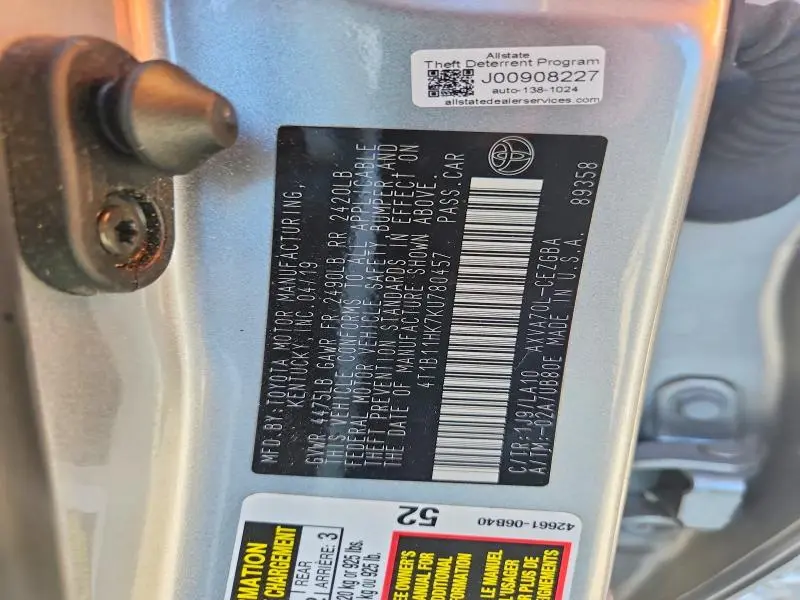 2019 TOYOTA CAMRY XLE  