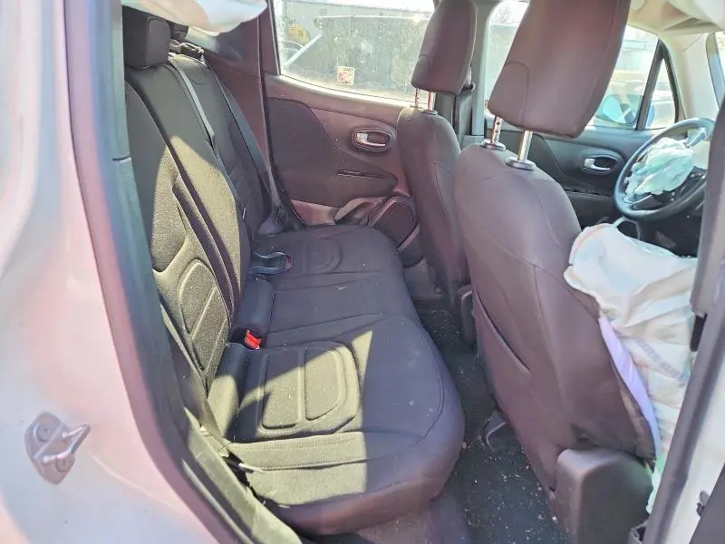2019 JEEP RENEGADE LATITUDE  