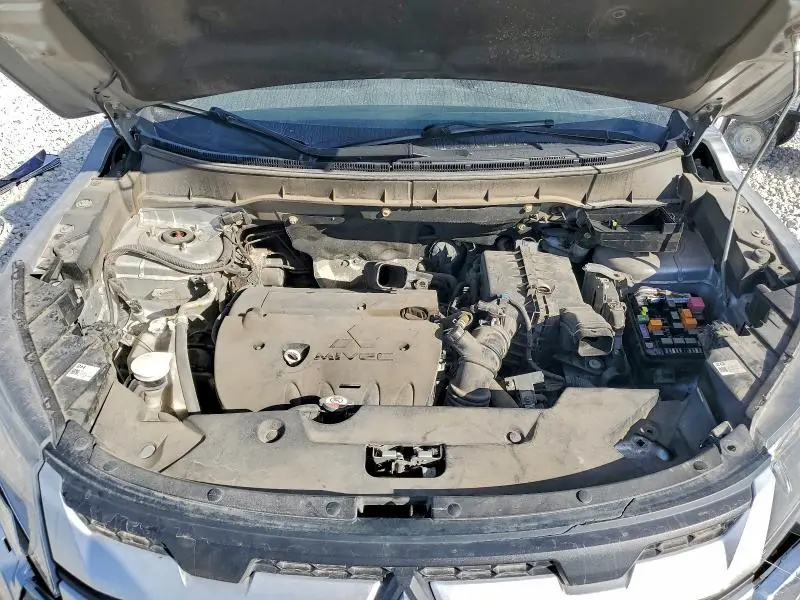 2022 MITSUBISHI OUTLANDER SPORT ES  