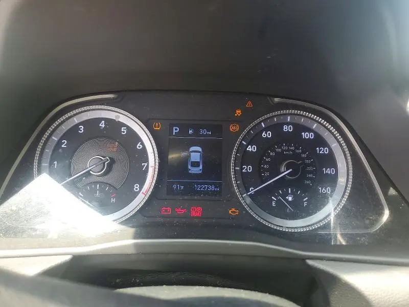 2021 HYUNDAI SONATA SE  