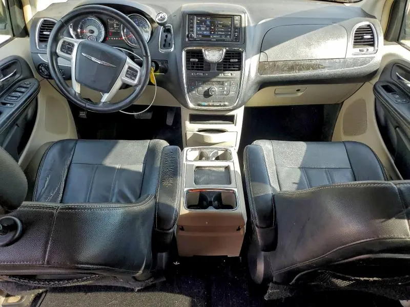 2014 CHRYSLER TOWN & COUNTRY TOURING  