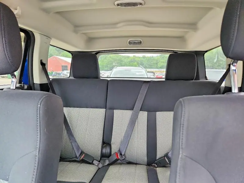 2010 DODGE NITRO SE  