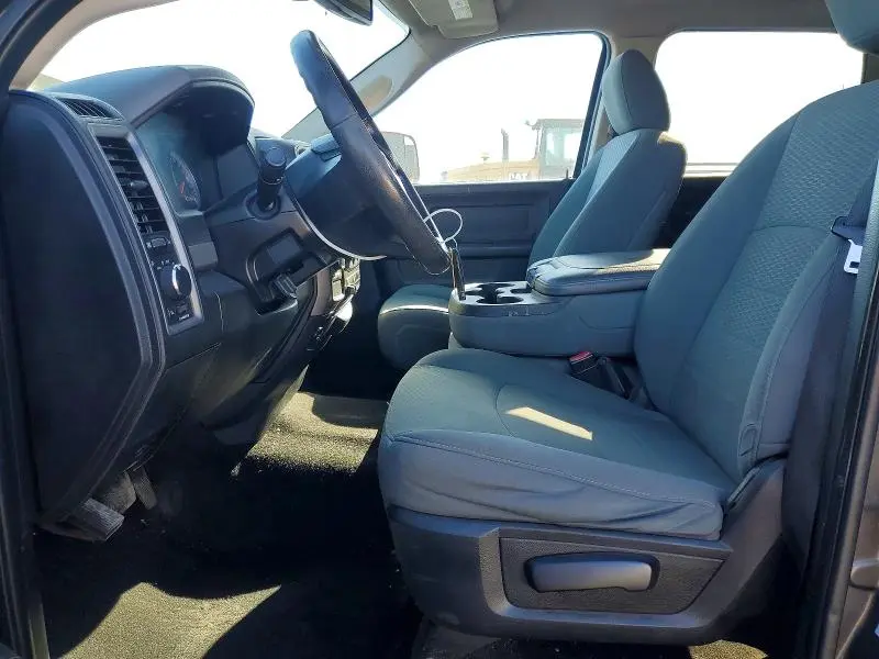 2015 RAM 2500 ST  