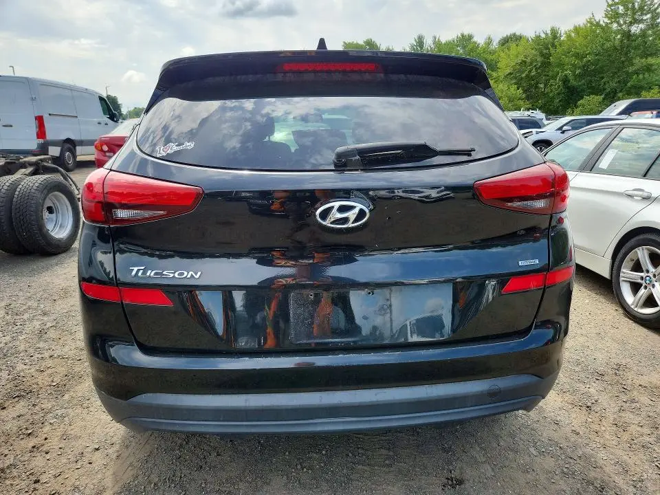 2020 HYUNDAI TUCSON SE  